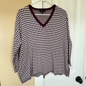 Ann Taylor V Neck Sweater Med Houndstooth